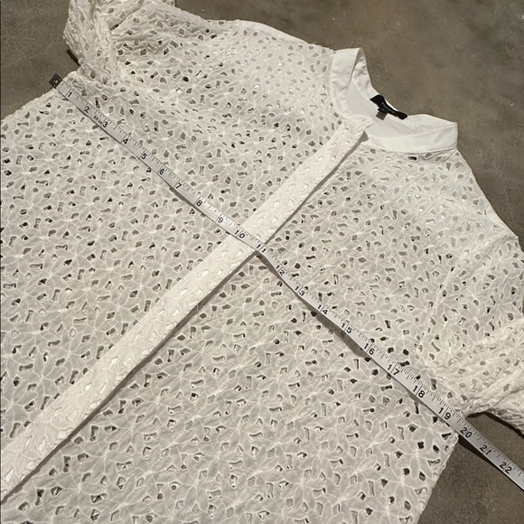 Theory Daisy Eyelet Cotton-Silk Blouse - Picture 9 of 11